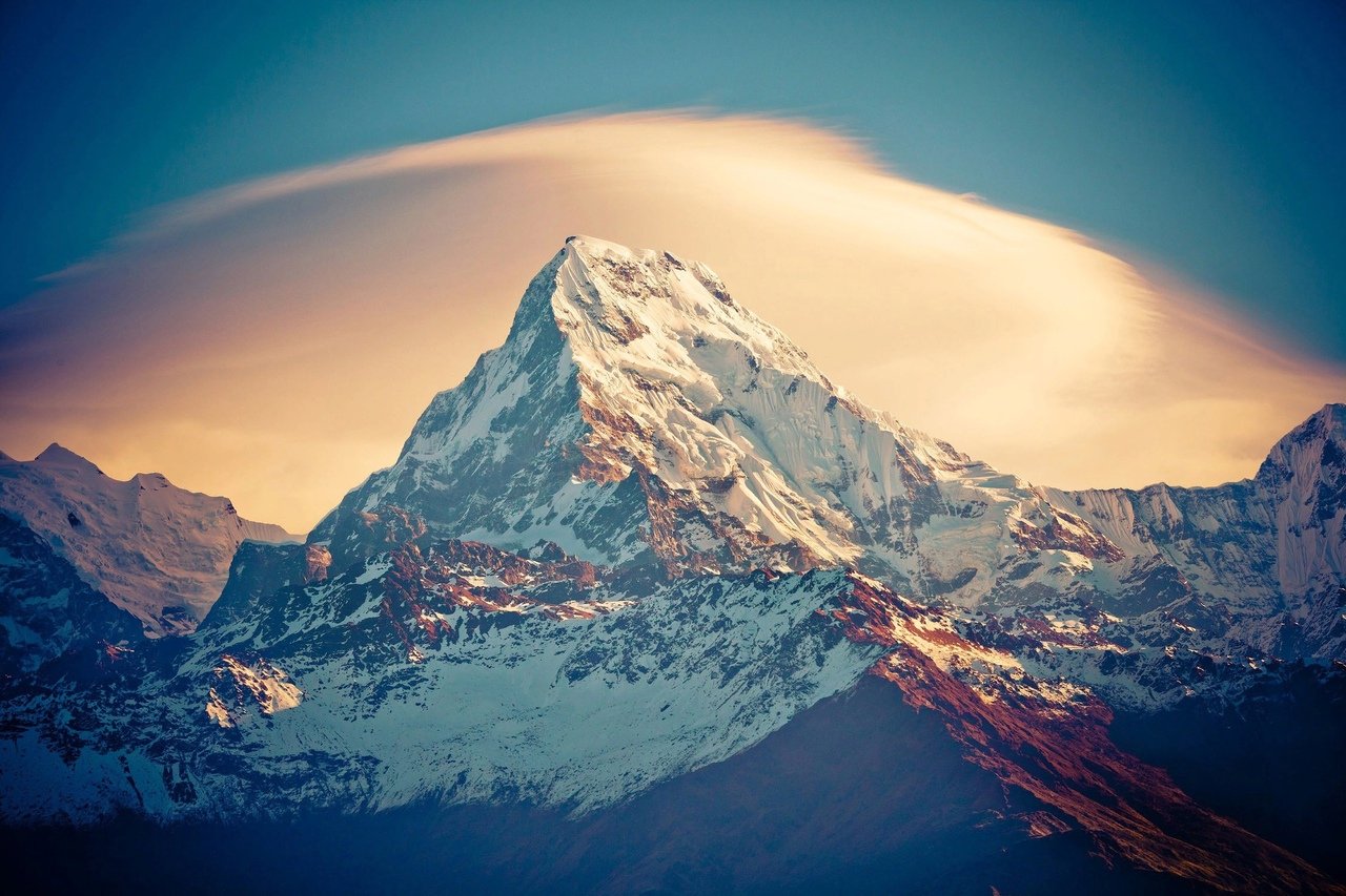 Ломаные горы. Тибет Эверест Гималаи. Непал Гималаи Аннапурна. Гора Аннапурна Эверест. «Сагарматха» = Эверест = Джомолунгма).