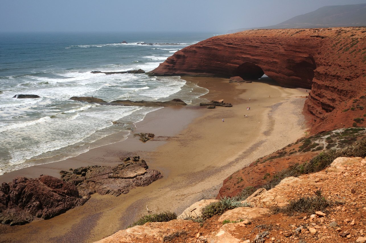 Африка береговая линия моря. Пляж Легзира Марокко. Агадир пляж Легзира. Агадир Марокко Атлантический океан. Пляж Лезгира.