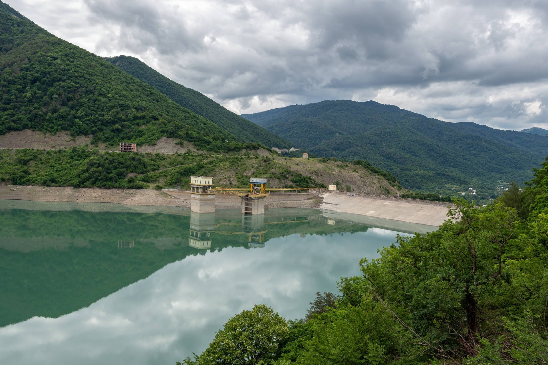 Загорское водохранилище Крым