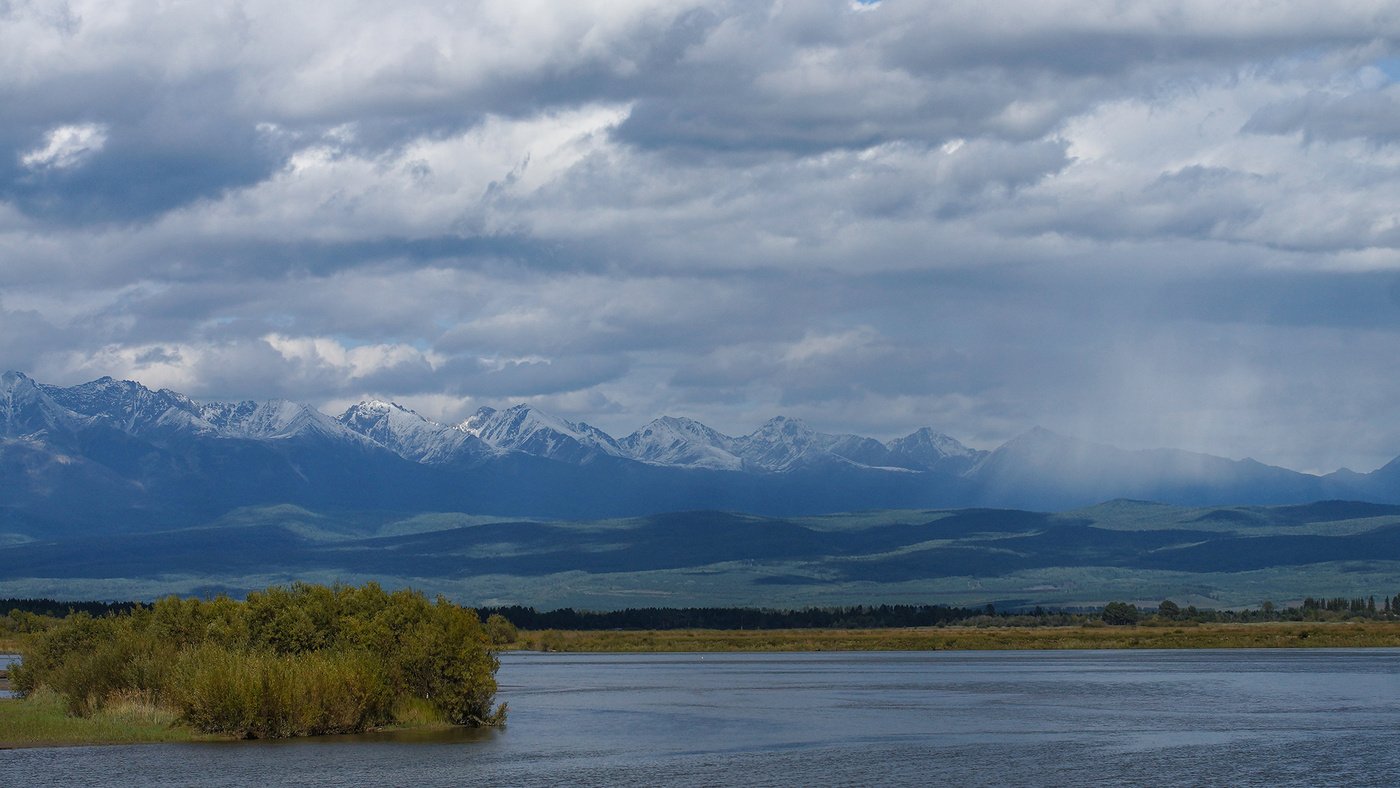 Байкал и саяны