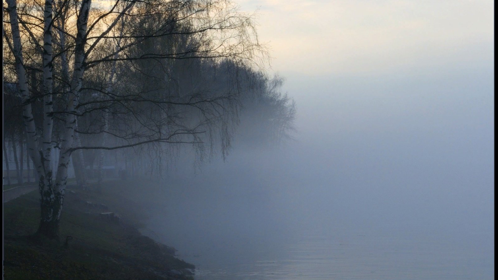 Пелена воды. Асафатов - туман. Туман в апреле. Туман ранней весной.
