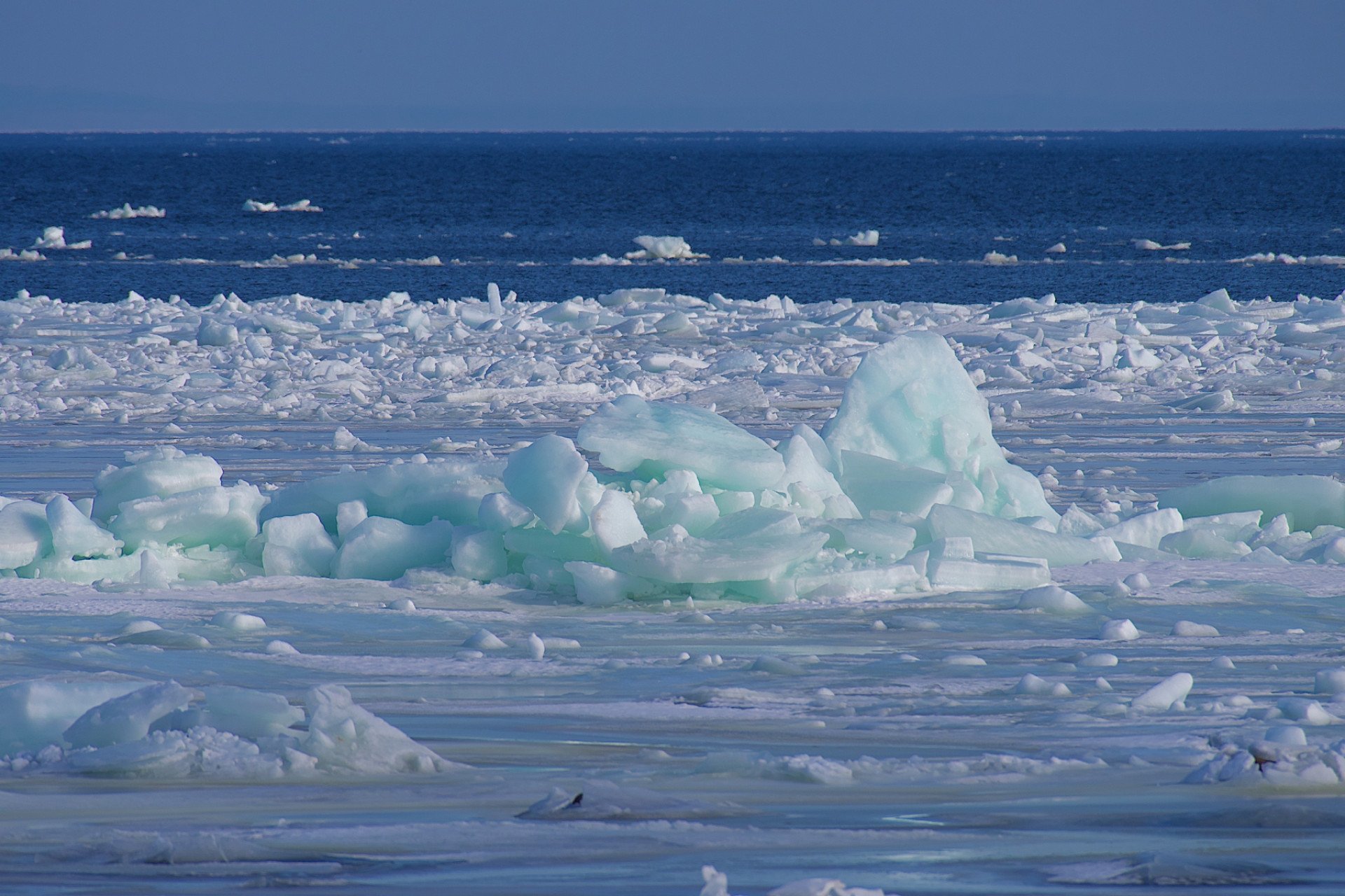Северный ледовый. Торосы на финском заливе. Ледяные Торосы на финском заливе. Торосы Северного Ледовитого океана. Финский залив зимой Торосы.