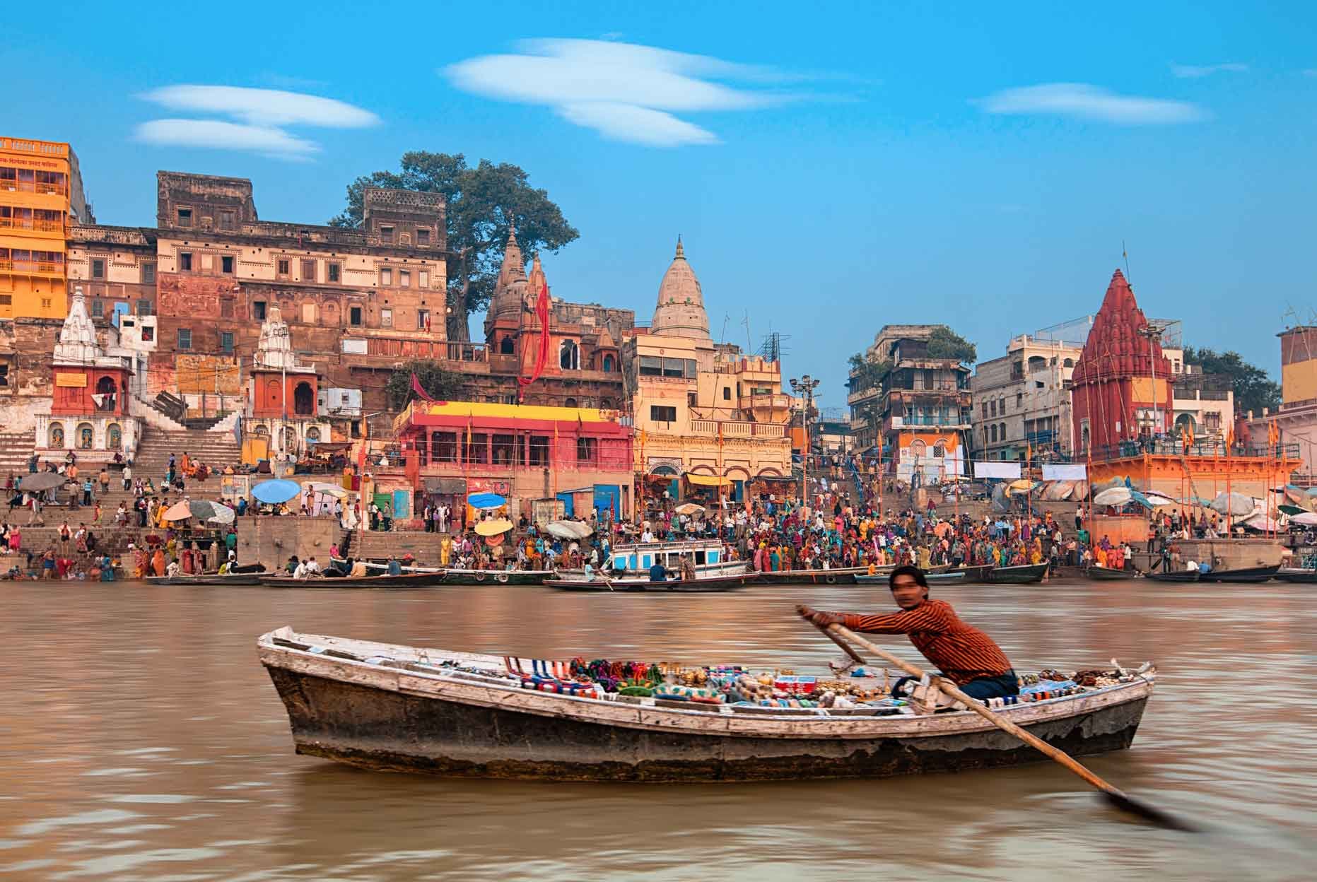 Индия. Река ганг Варанаси Индия. Город Варанаси река ганг. Варанаси Varanasi Индия.