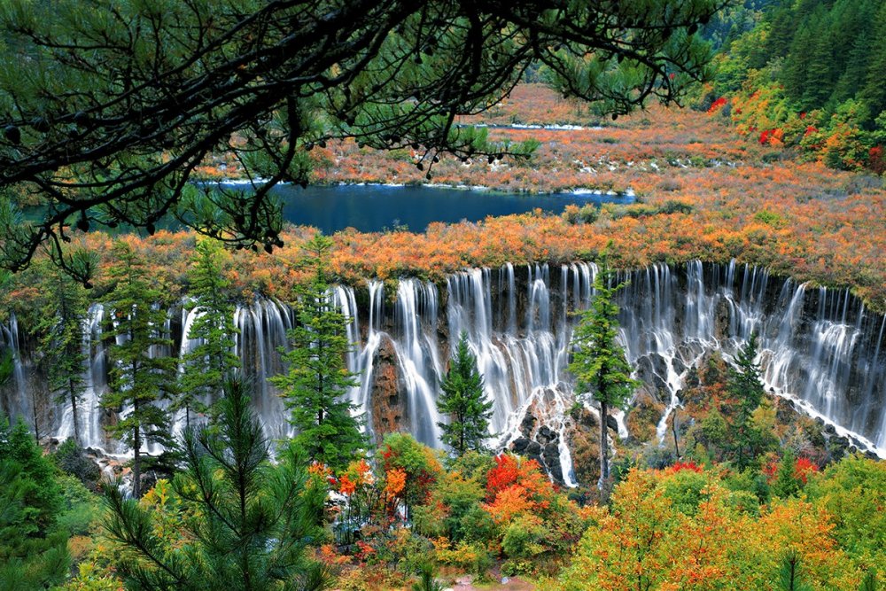 Долина водопадов Цзючжайгоу