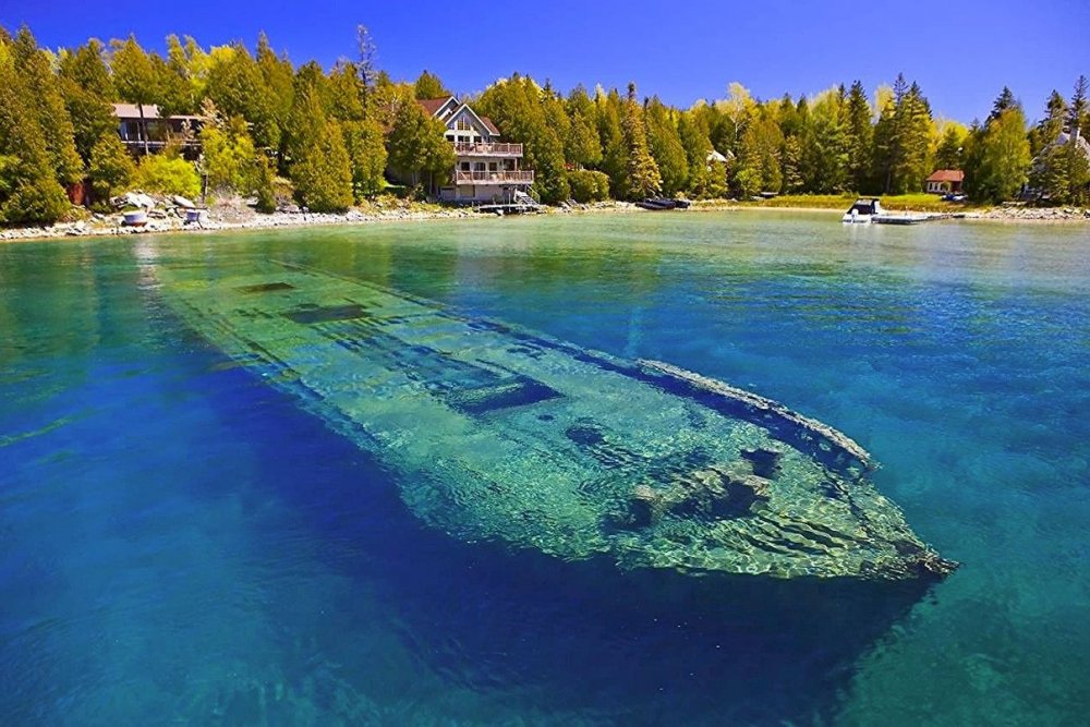 Затонувшая шхуна Sweepstakes, озеро Гурон, Канада.