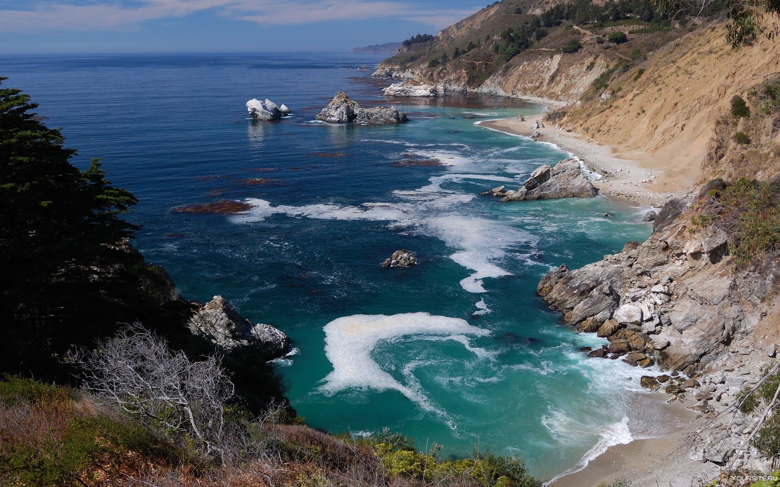 Берег америки. Побережье Биг-сюр (big-sur), Калифорния. Калифорнийский залив. Мак-Уэй Фолс, США. Тихоокеанское побережье Северной Америки.