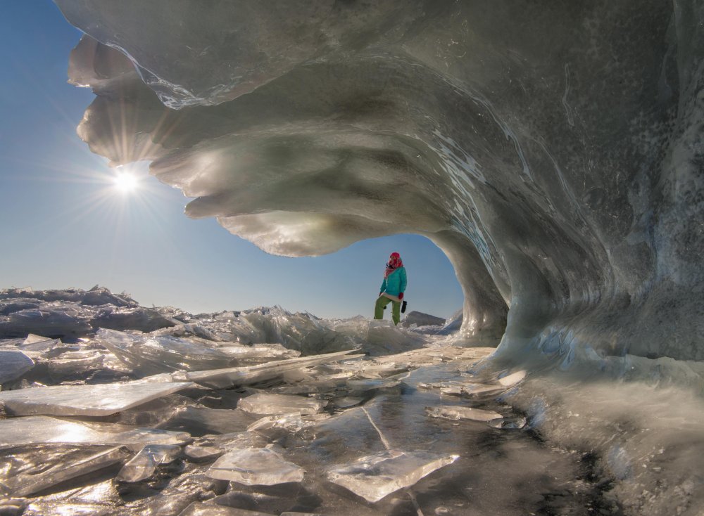 Замерзшие волны Байкала