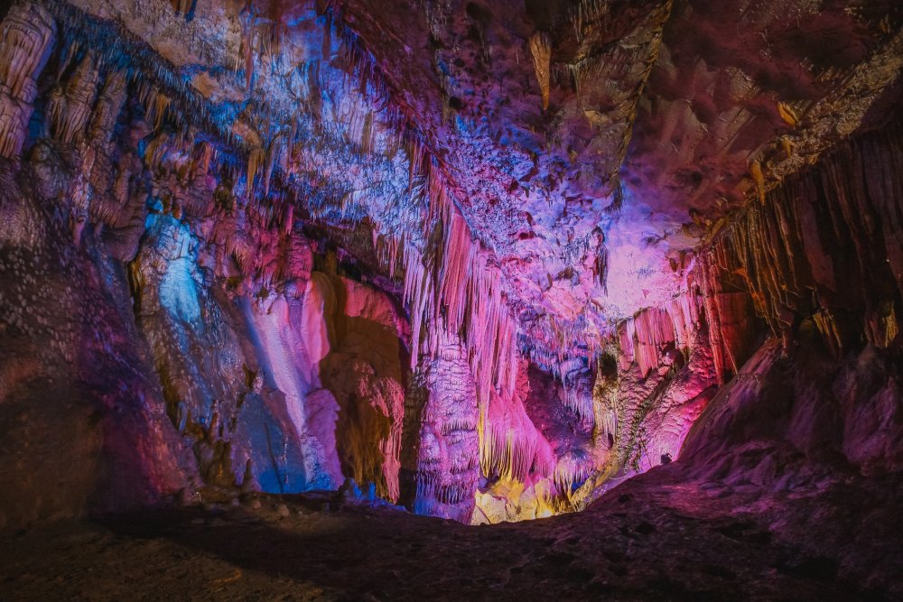 Пещера Абрскила Абхазия