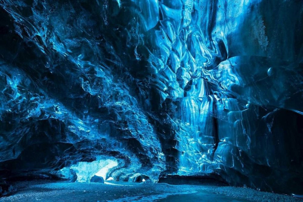 Ледяная пещера Юнгфрауйох