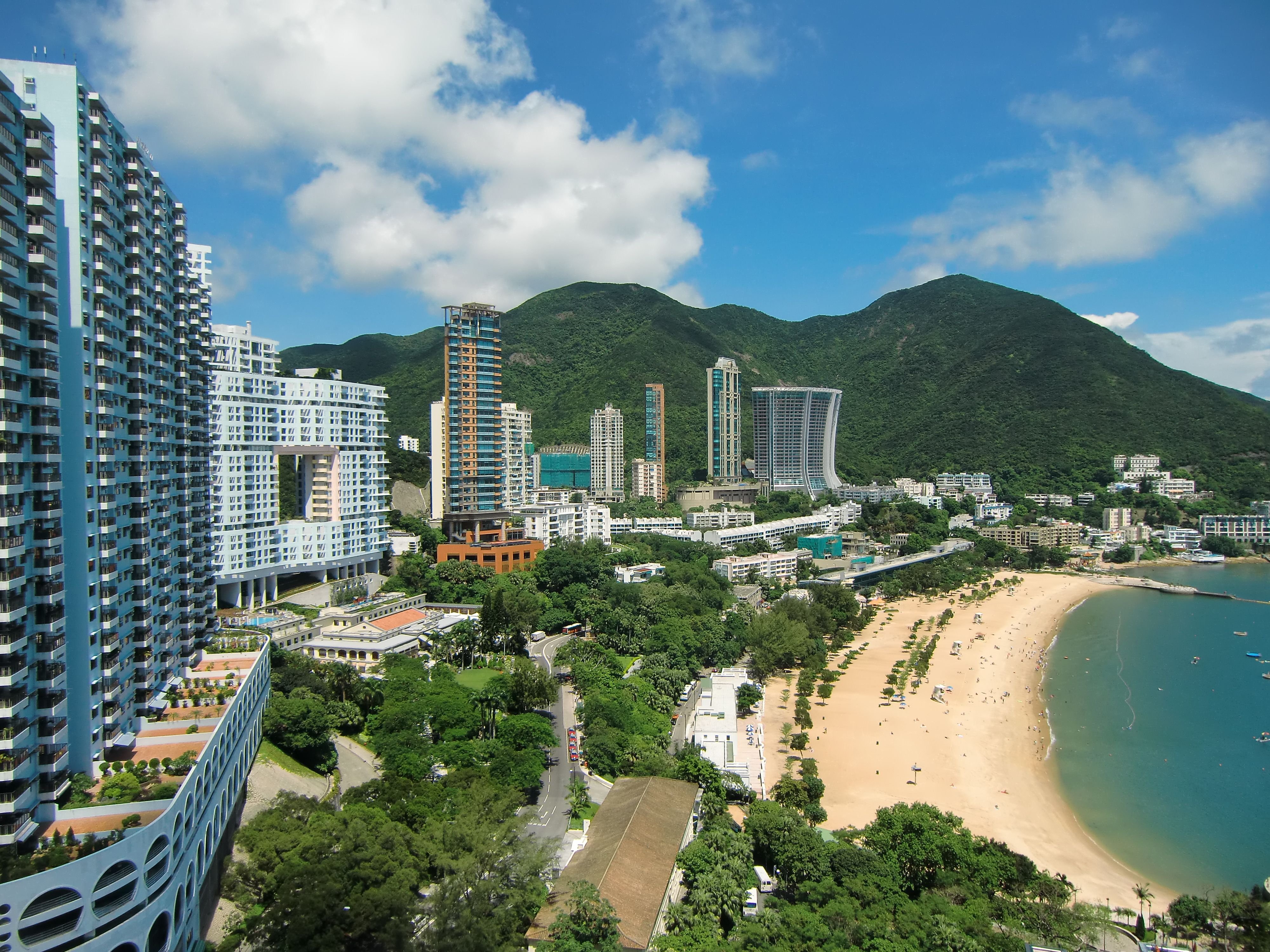 Hong kong video. Repulse Bay (Гонконг). Гонг Конг пляжи. Repulse Bay Beach Гонконг. Пляж Репалс Бэй.