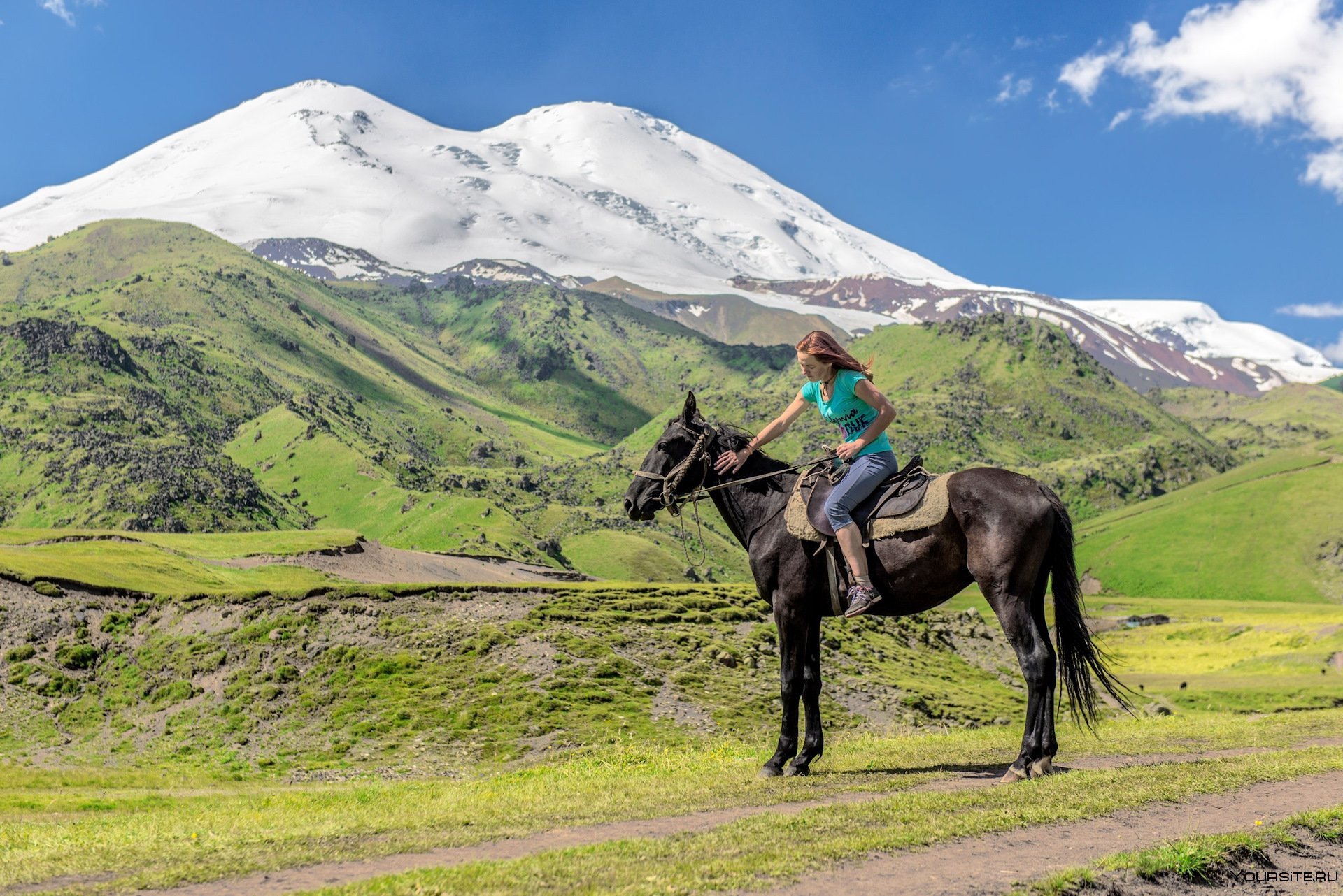 Кабардинские горы. Кабардино Балкария Elbrus. Конные прогулки Кабардино Балкария. Конные прогулки Эльбрус. Карачаево Черкесия конные походы.
