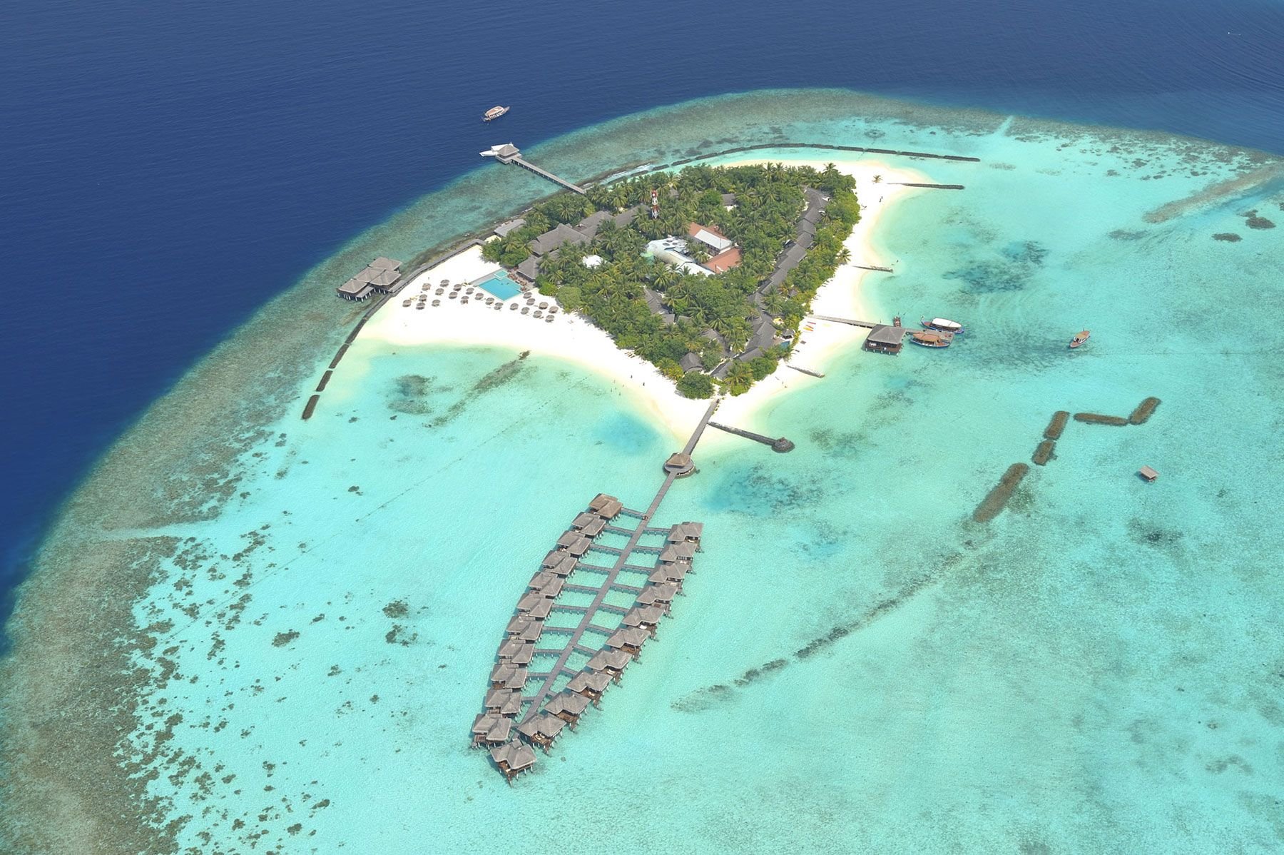 Остров 6 б. Мальдивы Maafushivaru. Маафушивару Мальдивы. Мальдивы остров Сан Айленд. Турецкие Мальдивы остров.