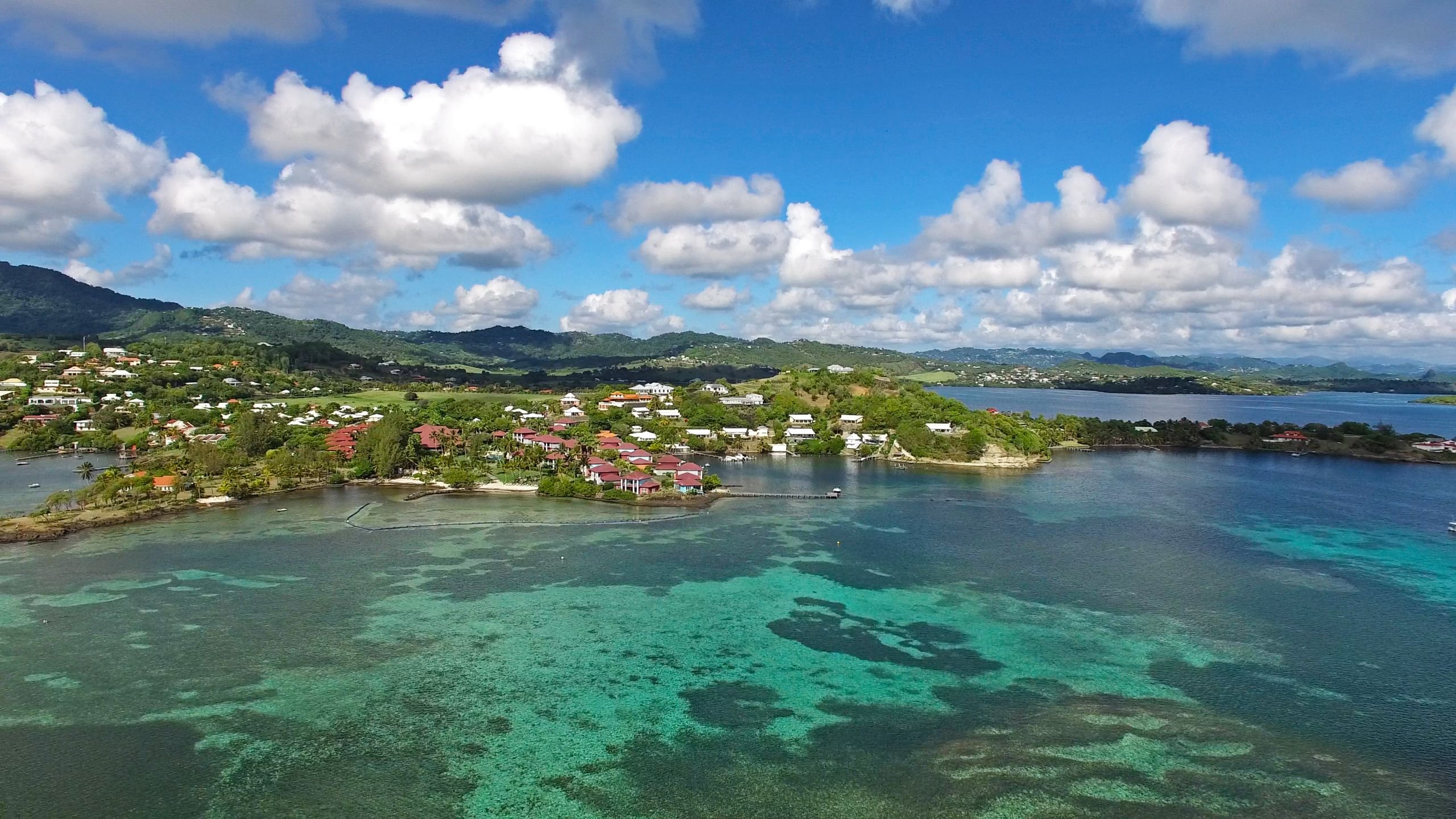 Остров Плимут в Карибском море