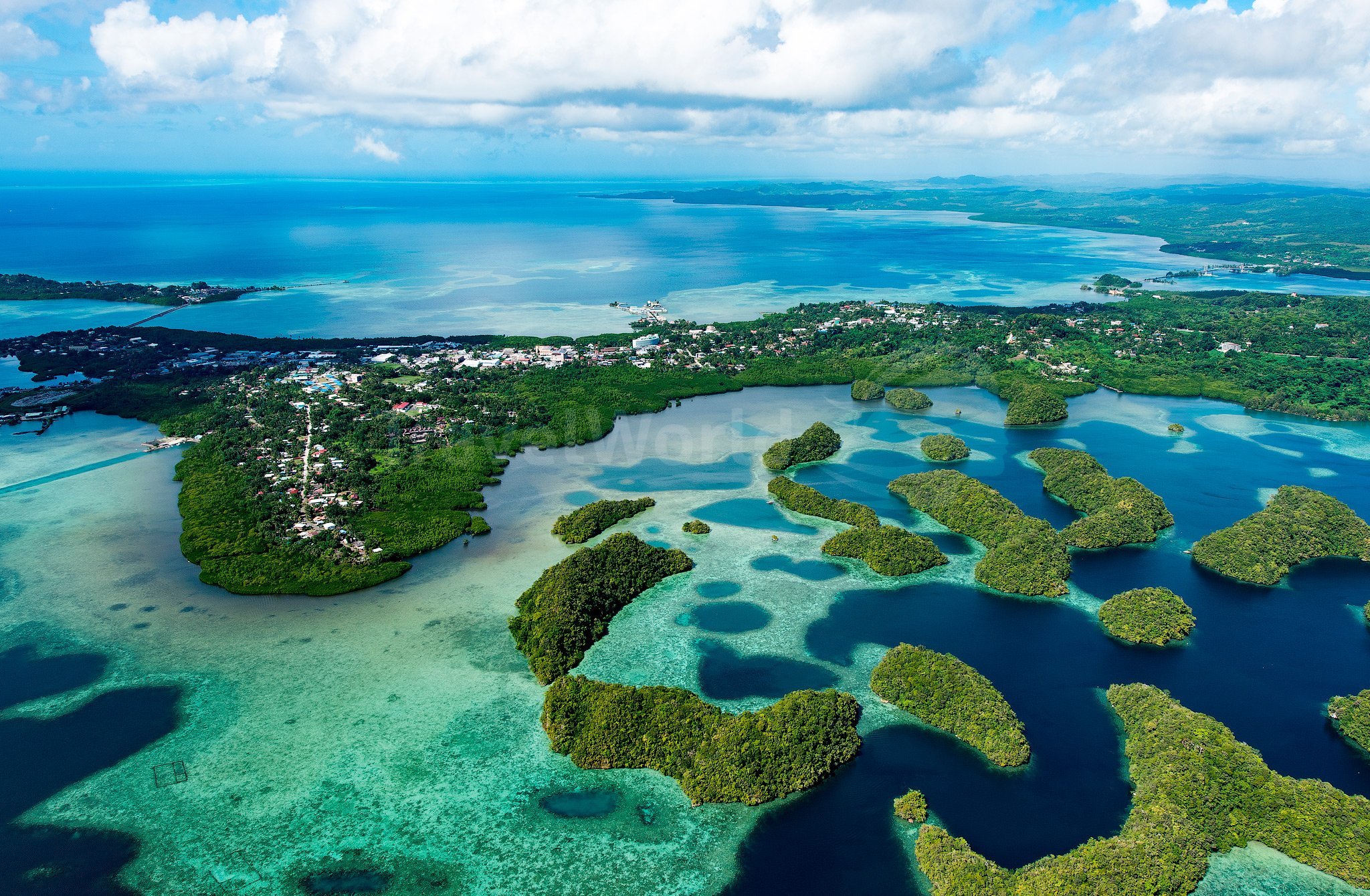 Столица архипелаги. Острова архипелаг Палау. Палау остров Корор. Каролинские острова (Микронезия). Федеративные штаты Микронезии столица.