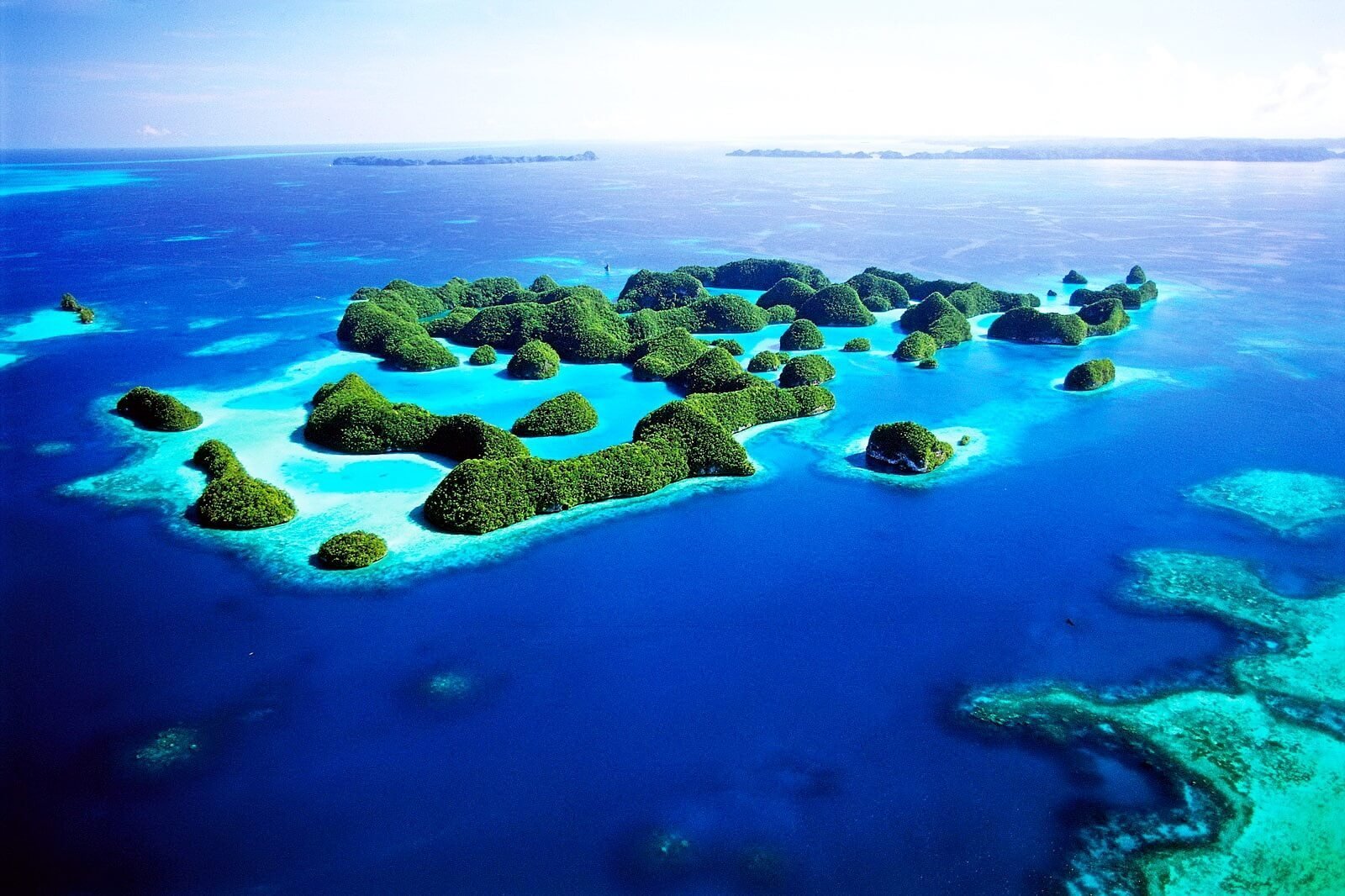 Европейские архипелаги. Архипелаг Тувалу. Фунафути Тувалу. Ниулакита остров. Площадь Тувалу.