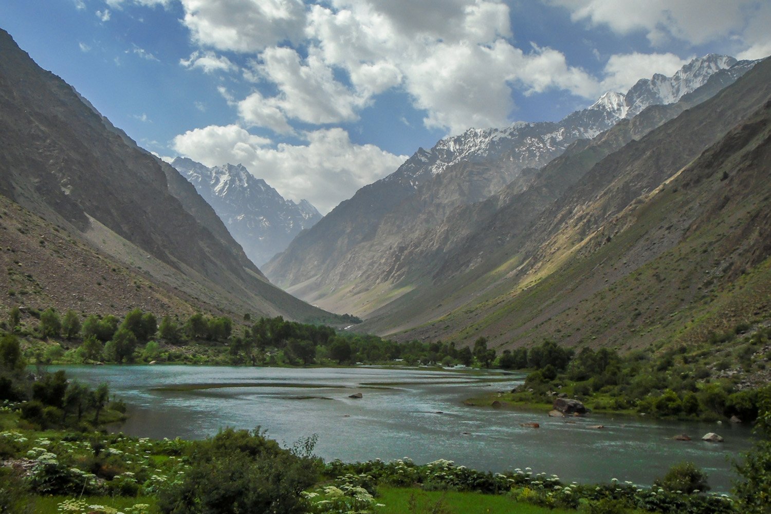 Памирские горе. Южный Памир Таджикистан. Памир горы ,Бартанг. Горы Памира в Таджикистане. Горы Памир Узбекистан.