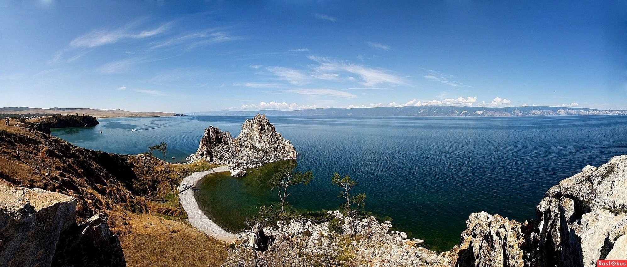 Ресурсы озера байкал. Ольхон панорама. Байкал Ольхон панорама. Озеро байайкал панорама. Горы Байкала панорама.